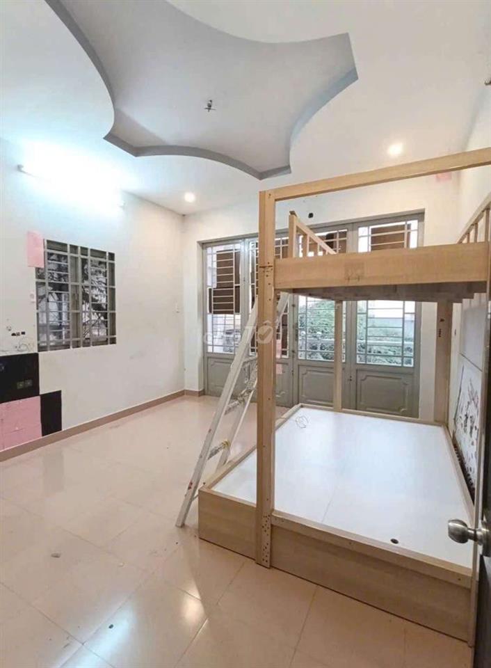 Nhà 2 Tầng - 40m2 - Hẻm Xe Hơi- Bình Trị Đông-Bình Tân-Gia 3Ty Nhỉn TL