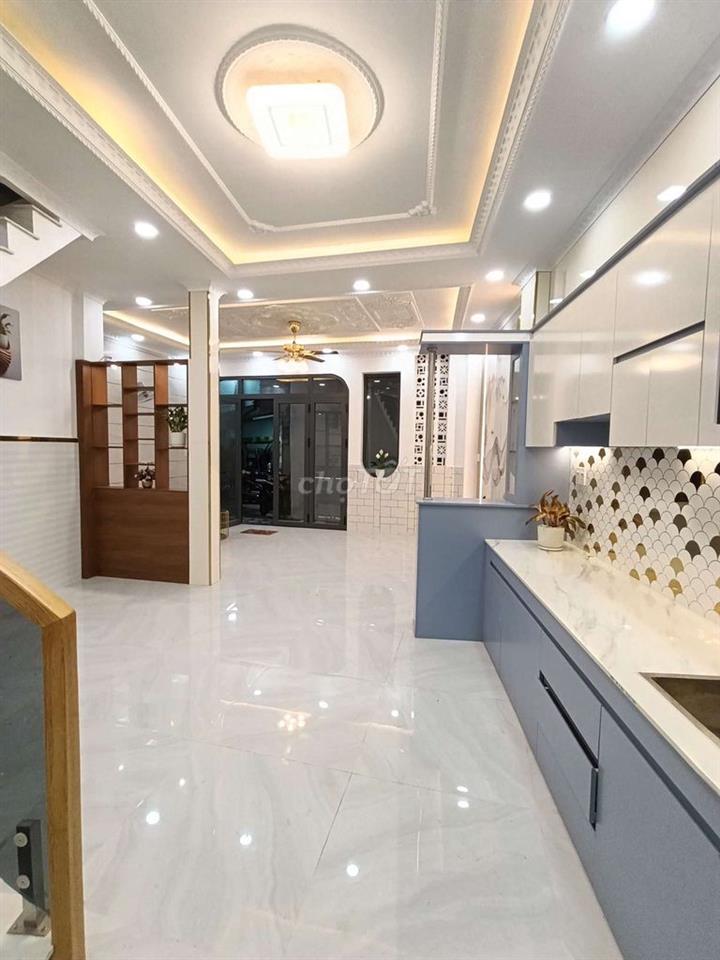 Gần Coopmart Phú Lâm Q6- Nhà 3 Tầng 4PN - Hẻm Xe Hơi - 47m2 - 4Ty Xíu