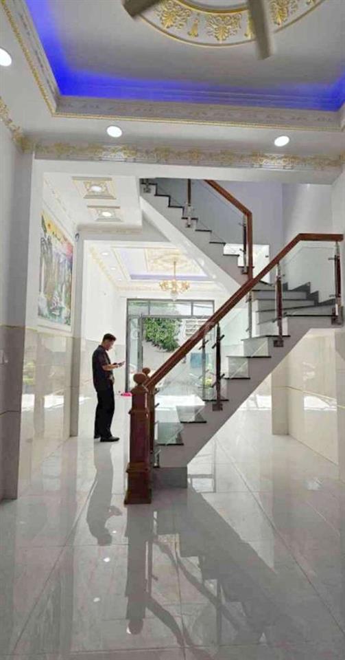 Nhà Đẹp Bình Tân 4 Tầng -52m2 - Hẻm 6m - 4Pn - Giá Chỉ 5Tỷ Xíu