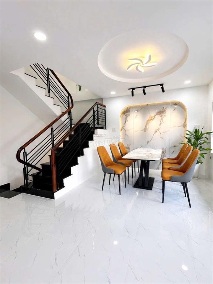 Nhà 3 Tầng Mới Đẹp Dọn Vào Ở Ngay - 60m2 - 4PN - Hẻm Xe Hơi -Giá 6Ty X