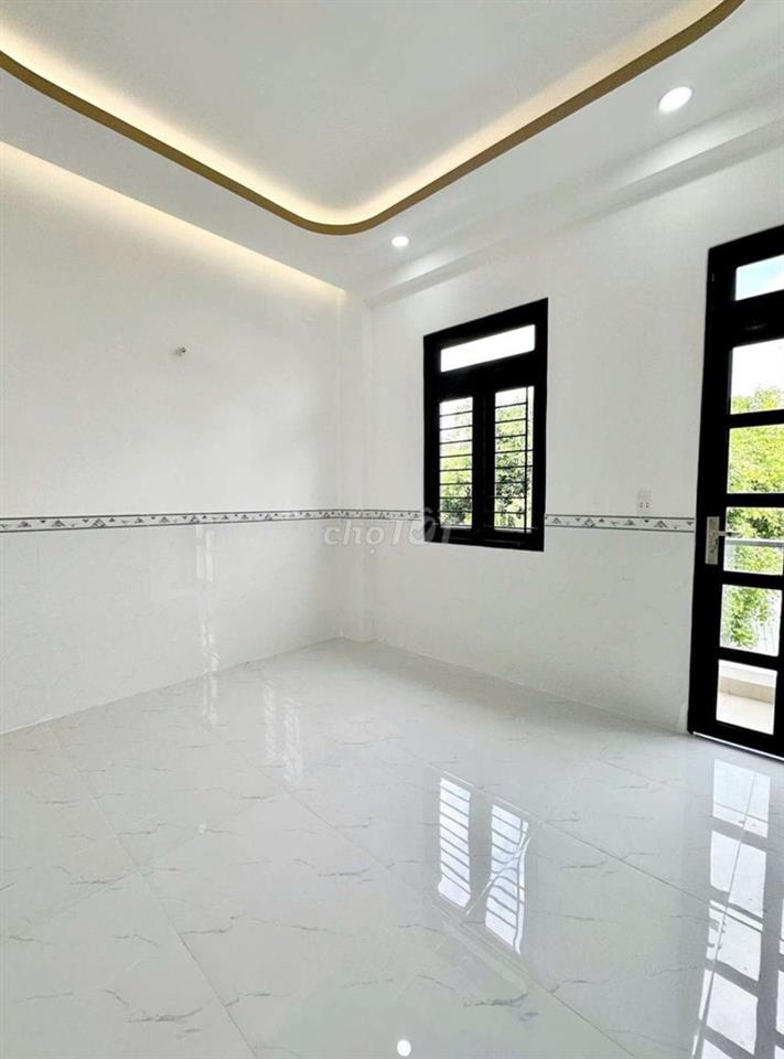 Nhà 3 Tầng Mới Đẹp Dọn Vào Ở Ngay - 60m2 - 4PN - Hẻm Xe Hơi -Giá 6Ty X