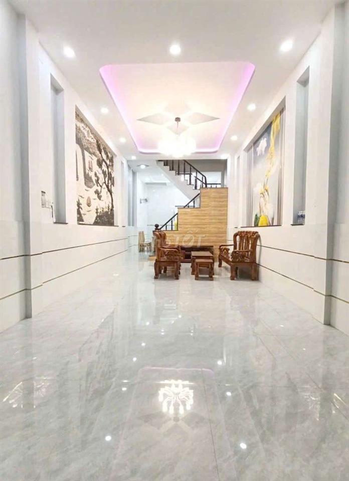 Nhà 4 Tầng BTCT- 5Pn - Hẻm Xe Hơi Thông - 56m2 -Bình Tân -Giá 5Tỷ Nhỉn