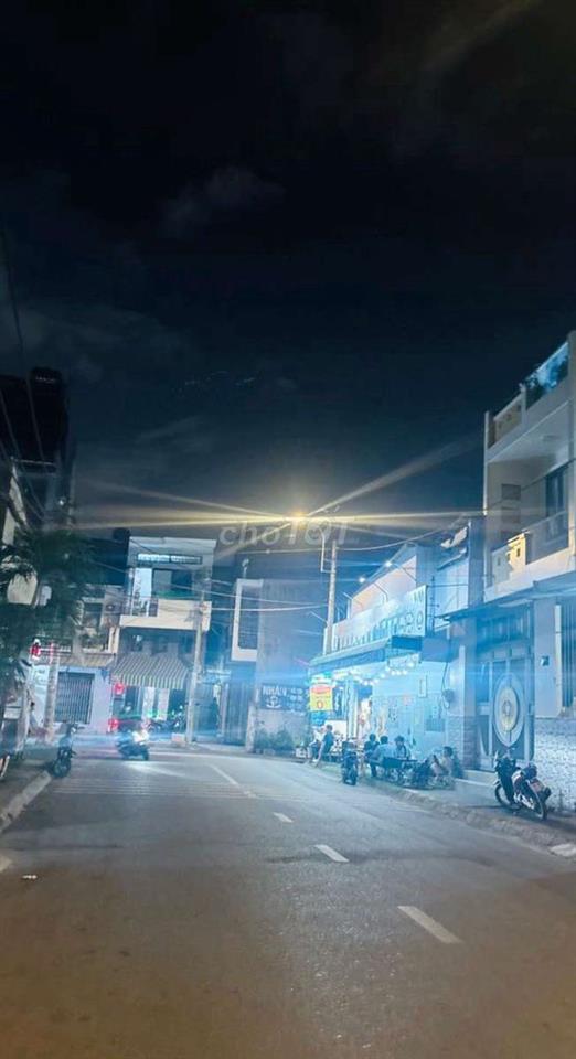 Nhà Mặt Tiền Đường Số Bình Tân Giáp Tân Phú-37m2-2 Tầng- Giá 3Tỷ Nhỉnh