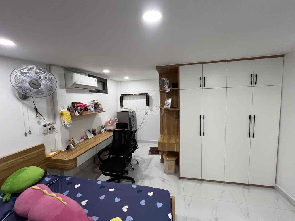 NHÀ HẺM XE HƠI THÔNG - 2 BƯỚC RA TÂN KỲ TÂN QUÝ - SÁT BÊN CHỢ GÒ XOÀI