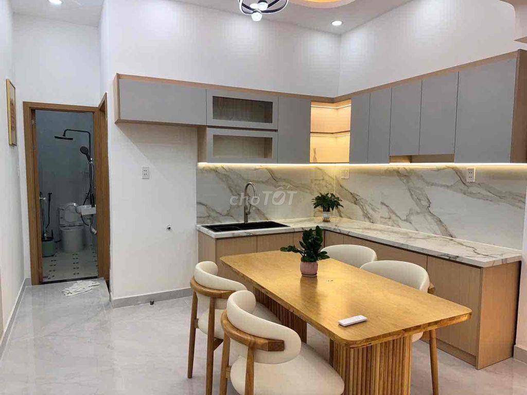 🏡 CÓ PHÒNG NGỦ DƯỚI TRỆT-  KÊNH NƯỚC ĐEN - GIÁP TÂN PHÚ — 5P QUA AEON