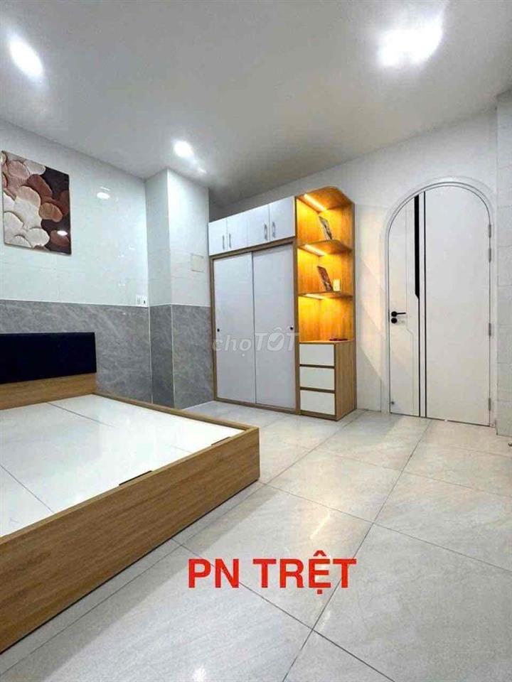 🆘🆘 CHỦ GẤP BÁN LẮM RUI GIẢM HƠN 500TR🆘🆘 NHÀ ĐẸP FULL NỘI THẤT CAO CẤP