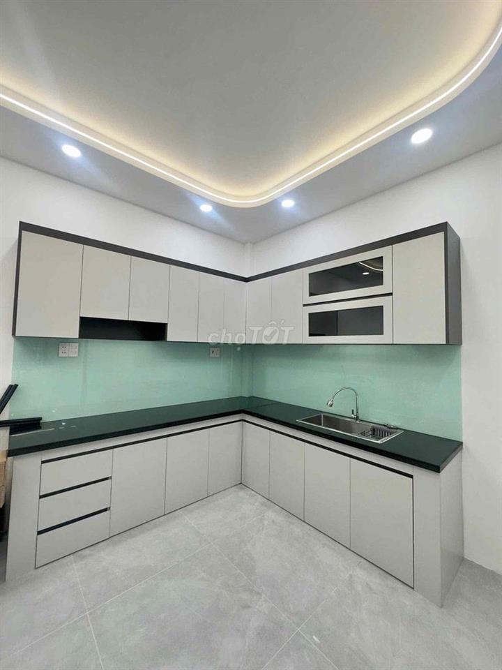 GIẢM GIÁ SỐC! NHÀ MTKD LÔ GÓC - NGAY CHỢ KD ĐỈNH- SÁT BÊN AEON TÂN PHU