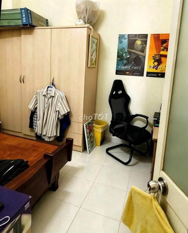 Bán nhà Lô Tư Bình Tân 40m2 hẻm 6m thông 2 tầng