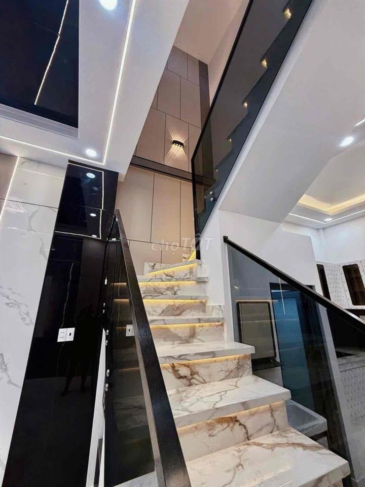NHÀ 2 TẦNG 40M2 AN LẠC – GẦN AEON BÌNH TÂN – SỔ ĐẸP HOÀN CÔNG