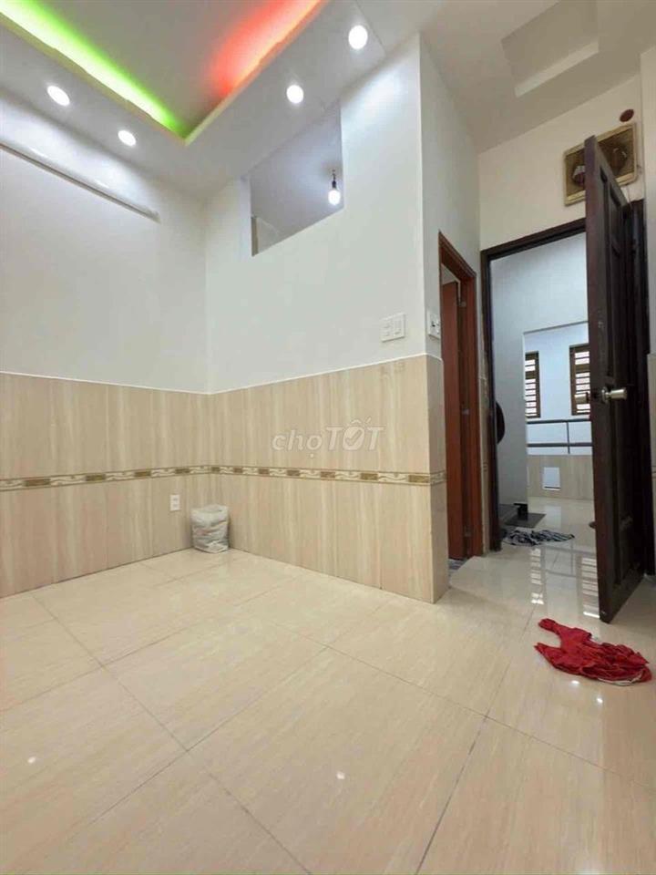 🏡 NHÀ TRỆT LỬNG 2 LẦU – HẺM XE HƠI ĐỔ CỬA – GẦN CHỢ PHÚ LÂM – SỔ ĐẸP
