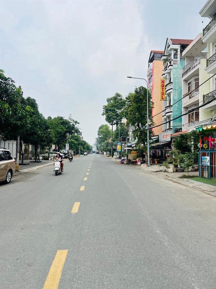 MẶT TIỀN KHU VIP TÊN LỬA 1, BÌNH TÂN DT 4x21M (78 M2) 2 TẦNG. GIÁ 7 TỶ