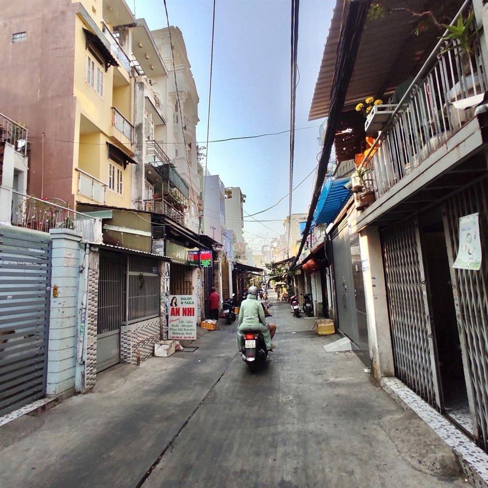 Nhà hẻm 5m Hậu Giang, Q6, 2 tầng, 4.1x18m NH 4.6m, Giá: 5.1 tỷ TL