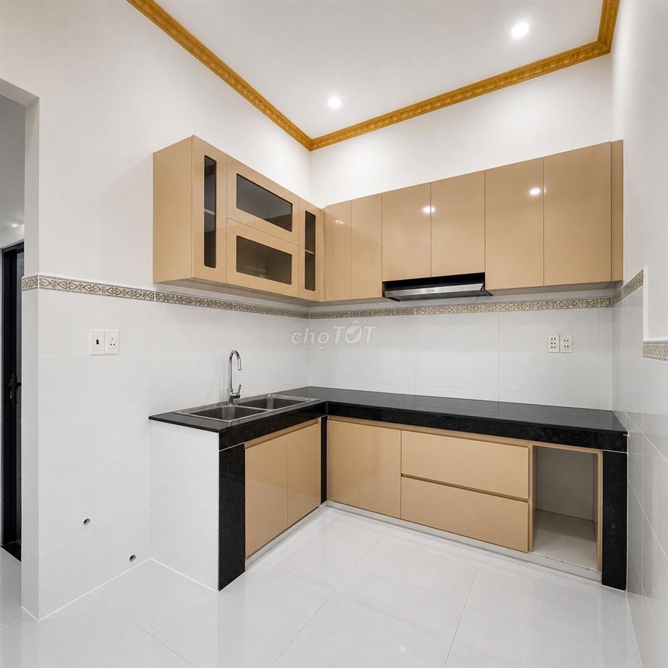 Nhà hẻm oto, pháp lý rõ, sang tên nhanh cho khách mua ở thật