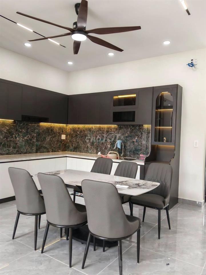 Nhà hẻm đã hoàn thiện, khách mua có thể vào ở ngay