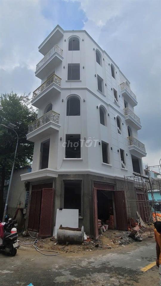 NHÀ 5 TẦNG, 2 MẶT TIỀN, HẺM 10M, NỞ HẬU 4,8/5M × 11M, HỒ VĂN LONG, B.T