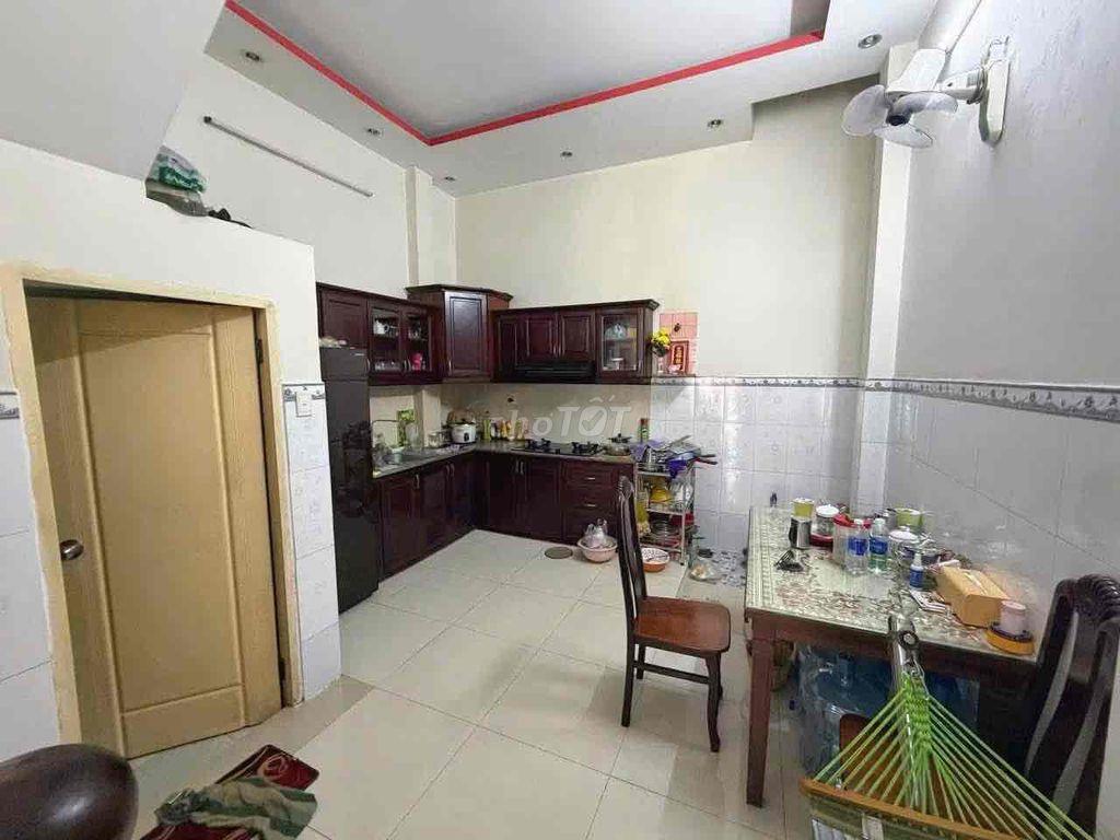 Hẻm 1/ đường Lê van Quới P.Bình Hưng Hòa A ➡️➡️ Gia : 5 tỷ 800 triệu Thư