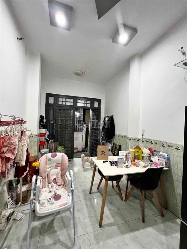 bán gấp-gò dầu- tân phú hẻm xe hơi -hơn 3 tỷ  1 trệt 2 lầu sân thuợbg
