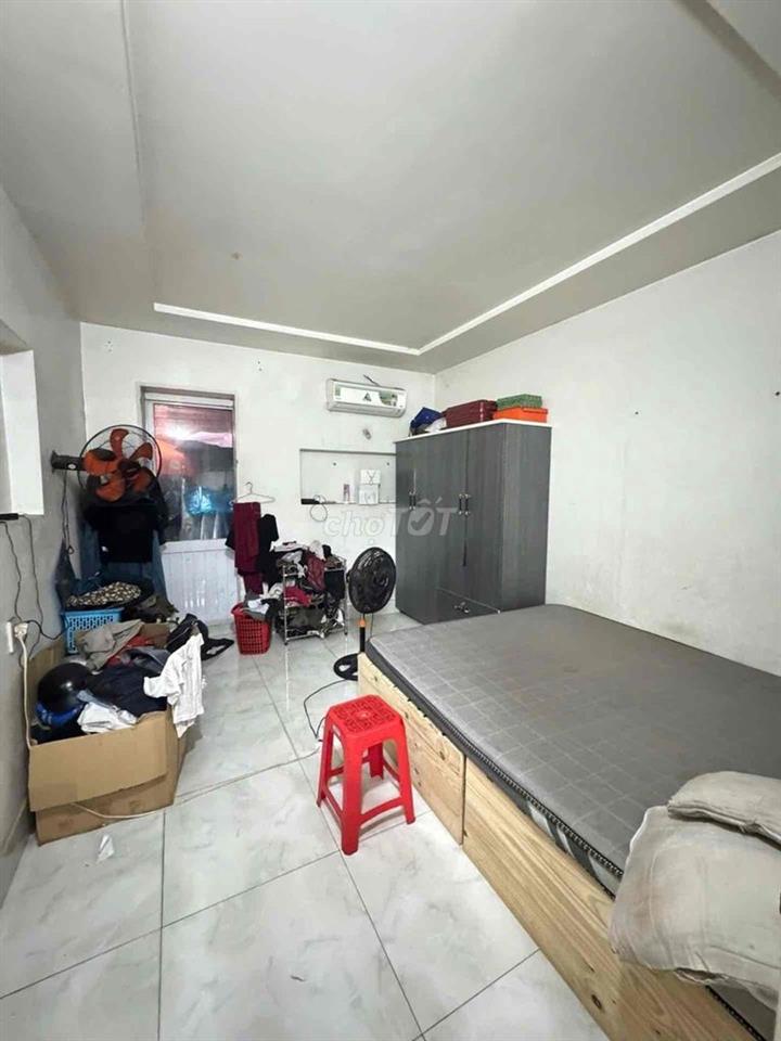 gấp bán b mặt tiền kd chỉ 50tr/1m2 ngang 5x30 - có nhà 1 trệt+lửng