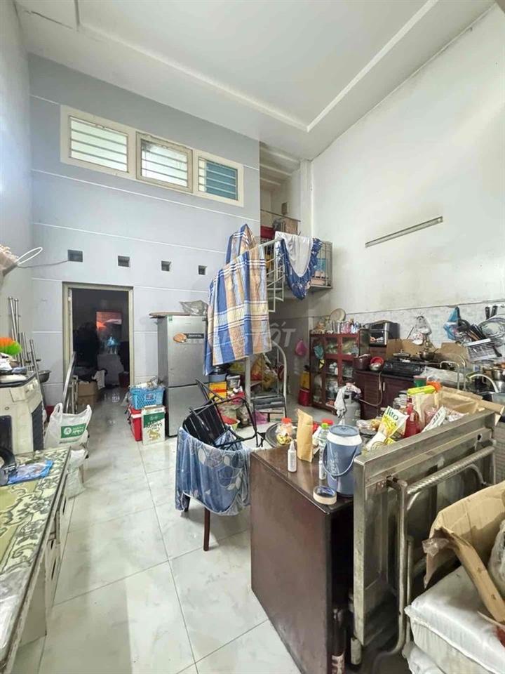 gấp bán b mặt tiền kd chỉ 50tr/1m2 ngang 5x30 - có nhà 1 trệt+lửng