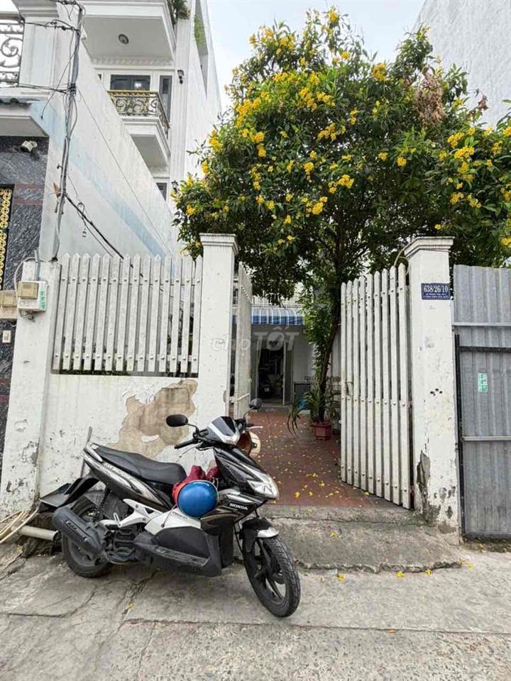 bán nhà đường Lê trọng tấn phừơng bình hưng hoà bình Tân