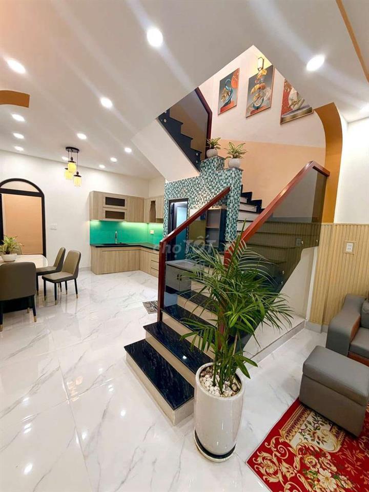 Bán Nhà 65m2 Cạnh AEON TP đường 26/3 