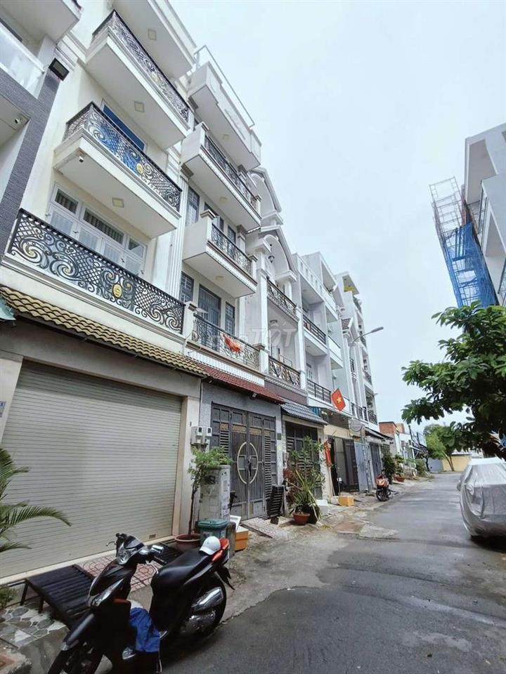 Cho Thuê nhà 3 Lầu 4pn Hẻm xe Tải Phan Huy Ích Tân Bình 