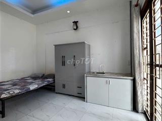Cho Thuê 4x17 đúc 2 Lầu ,Bạch Đằng p2 Tân Bình 