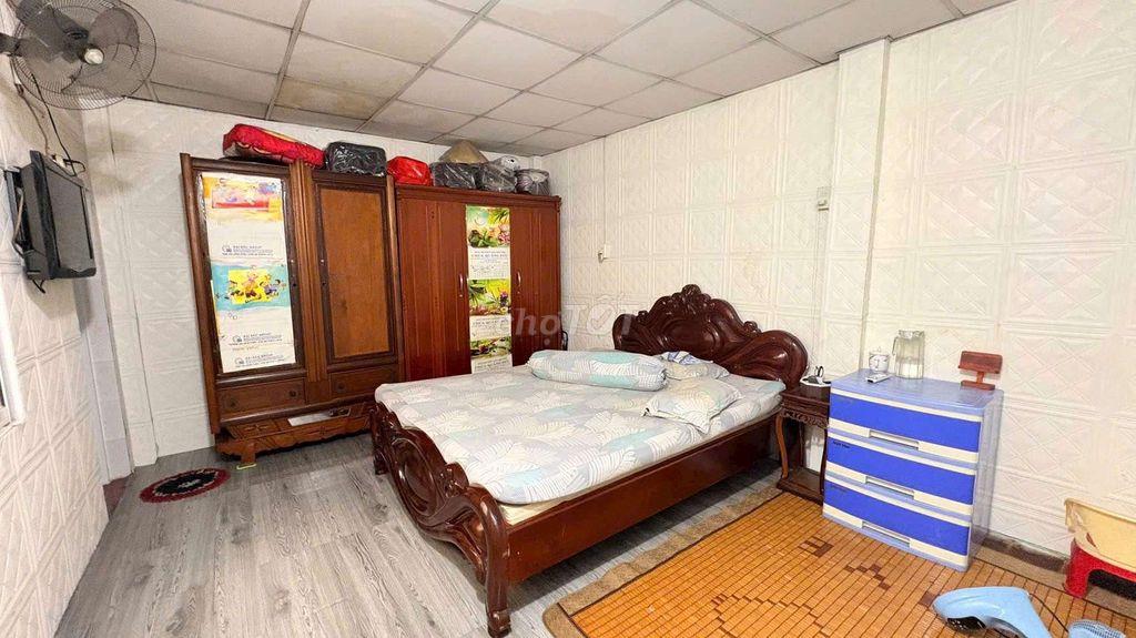 Cho Thuê 4x16 Khu Bàu Cát p14 Tân Bình 