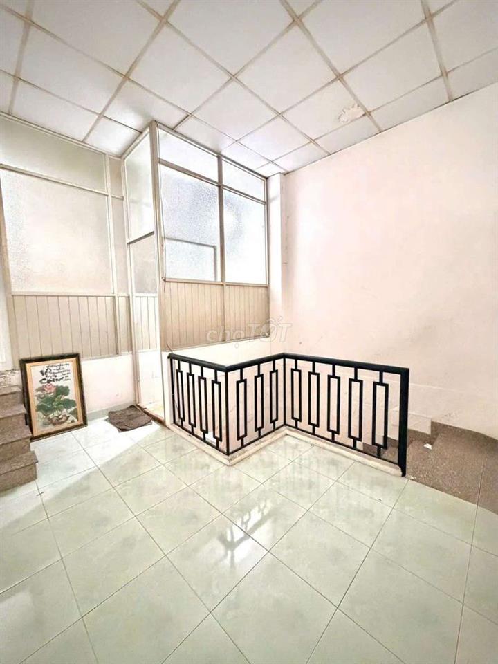 Bán Nhà 38m2 đúc 1 lầu gần Tân Hương Tân Phú 