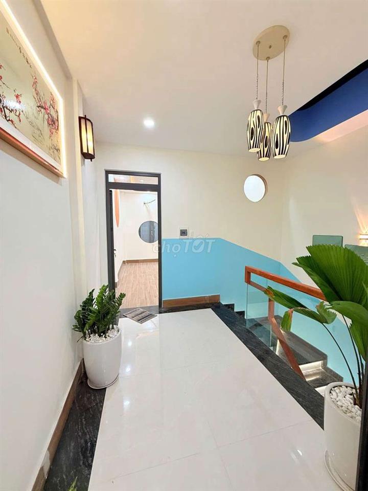 Bán Nhà 65m2 Gần Gò Dầu sát AEON Tân Phú chỉ 500m 
