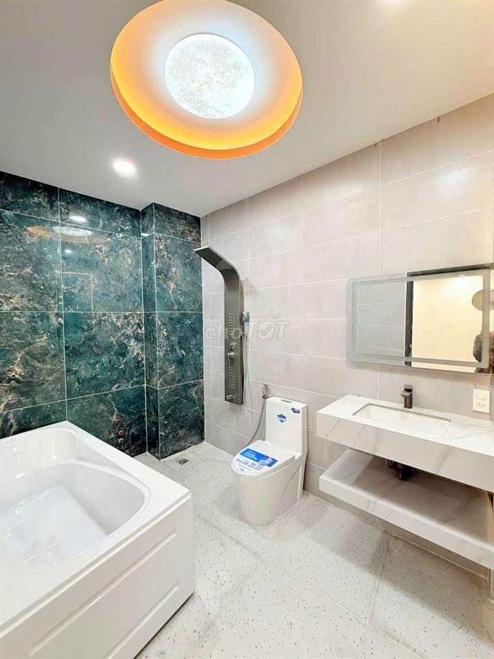 Bán Nhà 65m2 Gần Gò Dầu sát AEON Tân Phú chỉ 500m 