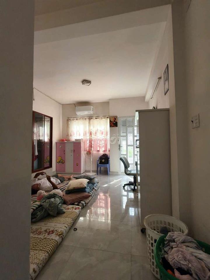MT Nguyễn Hậu 4x16 đúc 2 lầu 4pn4wc 