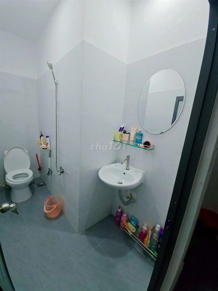 Cho Thuê 4x16 , 3pn Phần Huy Ích, hẻm xe tải 