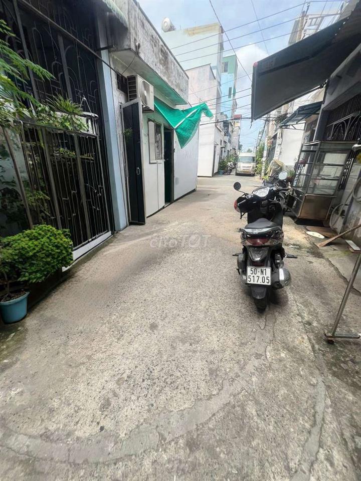 Cho Thuê 3.5x13 đúc 2lầu Khu Bàu Cát p12 Tân Bình 
