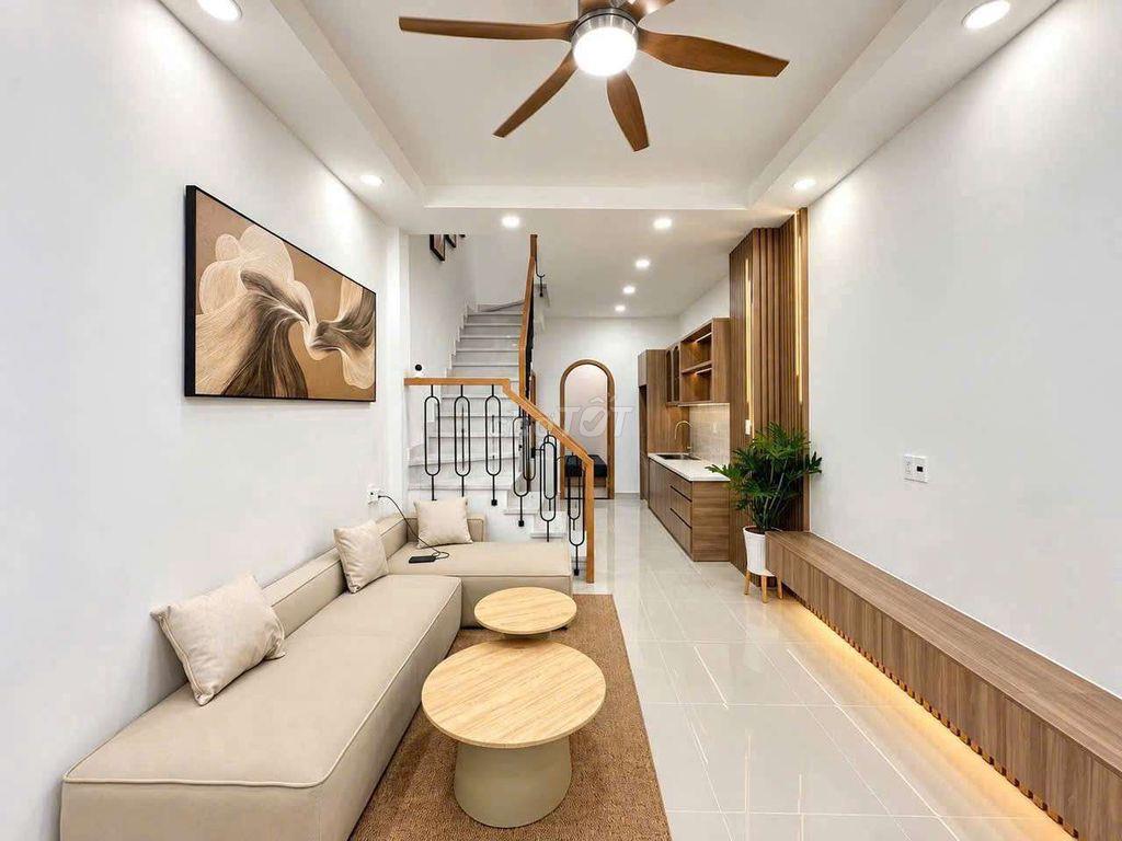 Bán Nhà dtsd 75m2 đúc 1 lầu 3pn2wc gần Lạc Long Quân p Bảy Hiền 