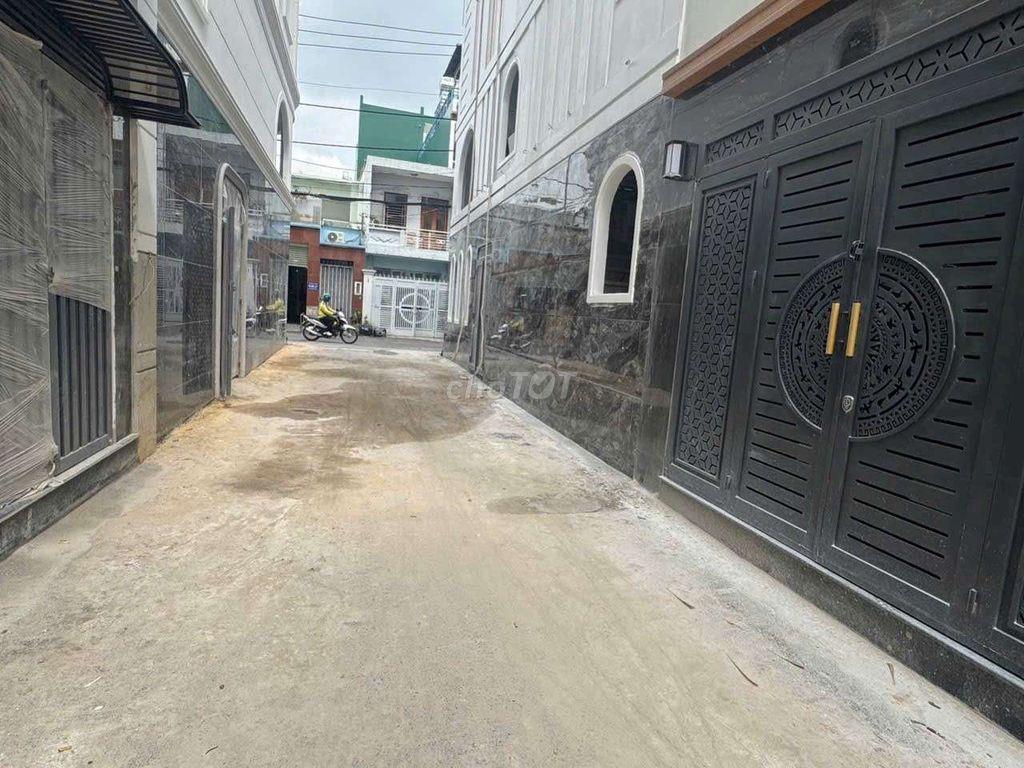 Bán Nhà 60m2 đúc 1 lầu gần Gò Dầu p Tân quý, Cạnh AEON Tân Phú