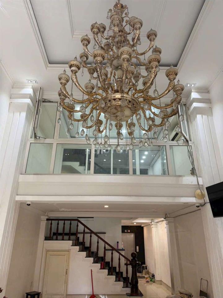 Cho thuê 5x20 có 12pn8wc ,Thang Máy , Nguyễn Tư Giản 
