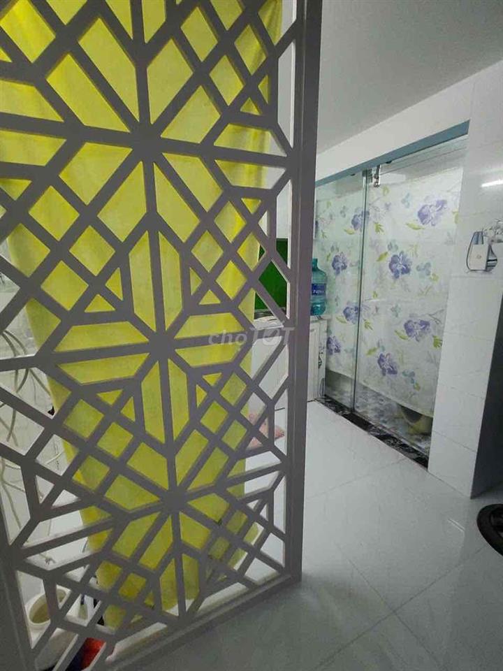 Nhà bán sổ hồng Bình Tân