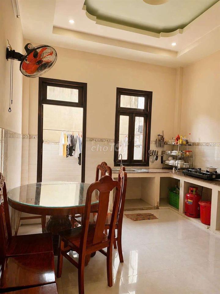 Chủ Ngộp Gấp Bán Nhà Đẹp tại Lê Trọng Tấn, DT 80m2, nở hậu tài lộc,hxh