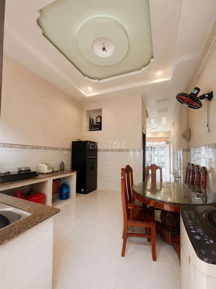 Chủ Ngộp Gấp Bán Nhà Đẹp tại Lê Trọng Tấn, DT 80m2, nở hậu tài lộc,hxh
