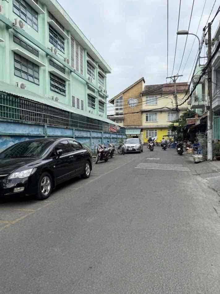 Bán 2 Lô Đất MT Phùng Tá Chu, DT 4x16 Full Thổ / Ngay Trường Học