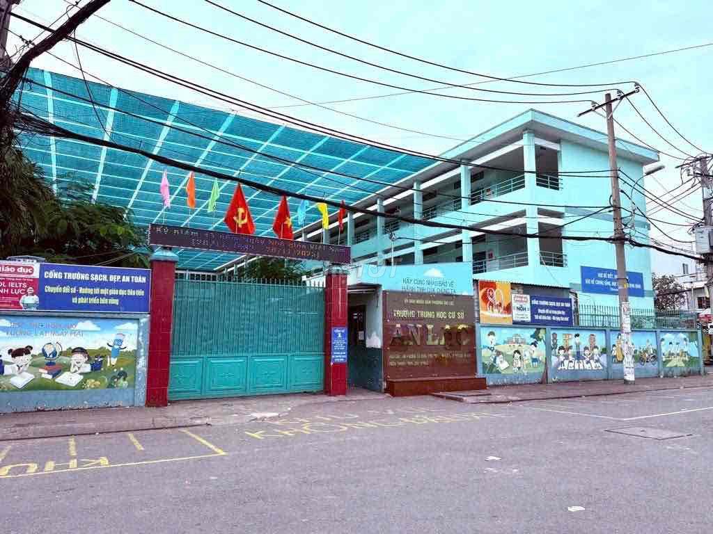 Bán 2 Lô Đất MT Phùng Tá Chu, DT 4x16 Full Thổ / Ngay Trường Học