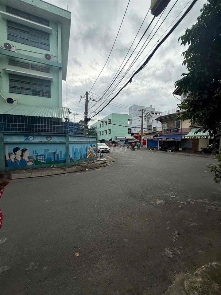 Bán 2 Lô Đất MT Phùng Tá Chu, DT 4x16 Full Thổ / Ngay Trường Học