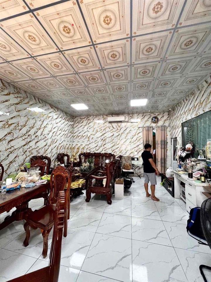 MẶT TIỀN VÀNH ĐAI TRONG KINH DOANH - NGAY NHÀ THỜ PHAOLÔ