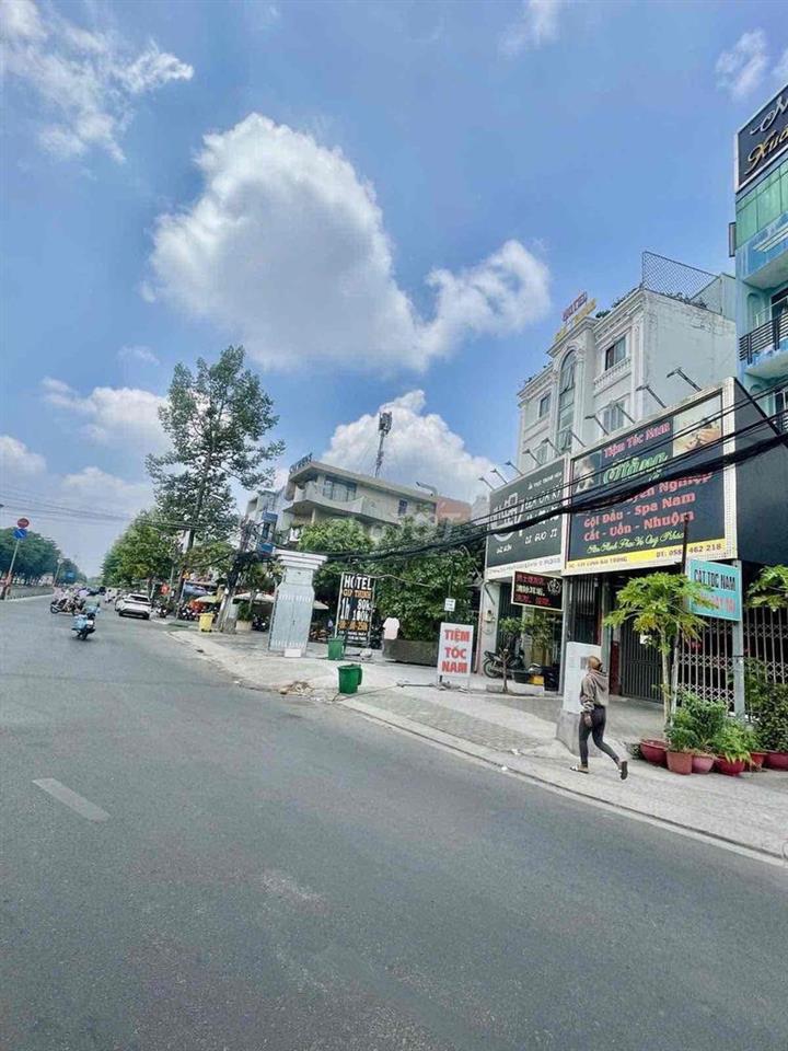 MẶT TIỀN VÀNH ĐAI TRONG KINH DOANH - NGAY NHÀ THỜ PHAOLÔ