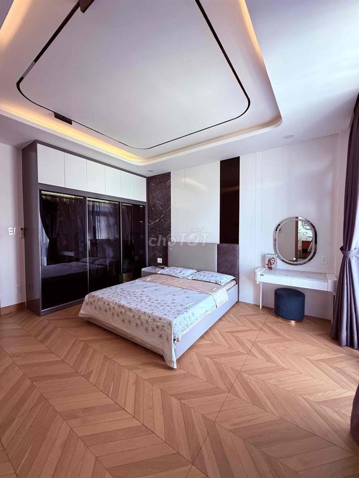 Cần cho thuê nhà full nội thất cao cấp