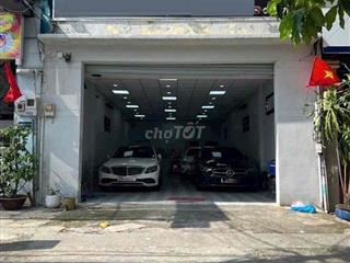 Nhà cấp 4 MT Tên Lửa diện tích 4x21 trống suốt