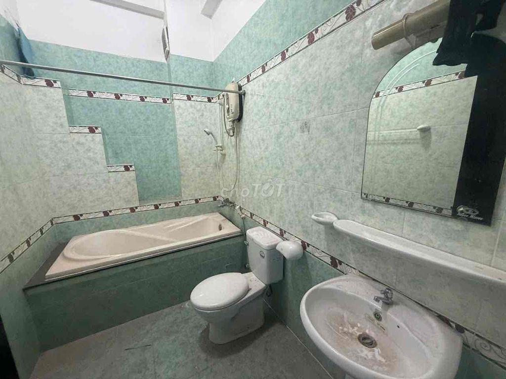 💥 Nhà MT khu Aeon Tên Lửa 5x20,3.5 tấm,5 Phòng