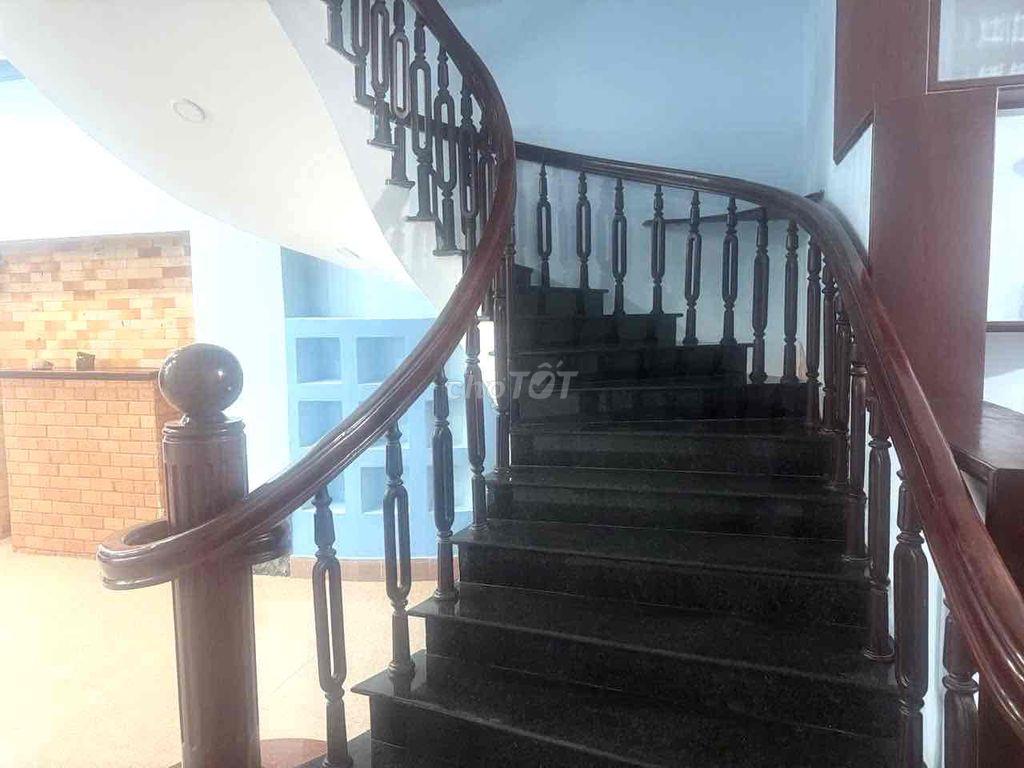 💥 Nhà MT khu Aeon Tên Lửa 5x20,3.5 tấm,5 Phòng