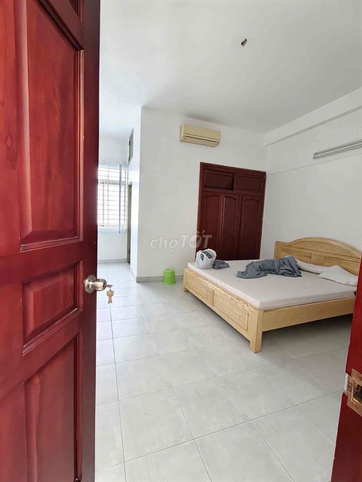 Nhà MT khu Aeon Tên Lửa 5x20,3.5 tấm,4 phòng
